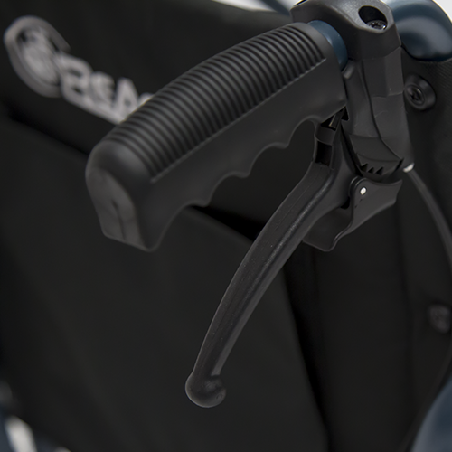 Silla de Ruedas Xtreme de Acero, con Freno - 18 pulgadas - Azul Ultramar